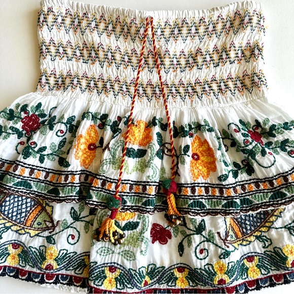 ❌DONATED❌ ZARA White & Multi-Colored Embroidered Skirt with Elastic Waistband - Picture 6 of 12